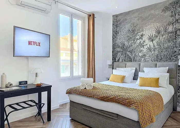 Seaside Festival Apartment 4*